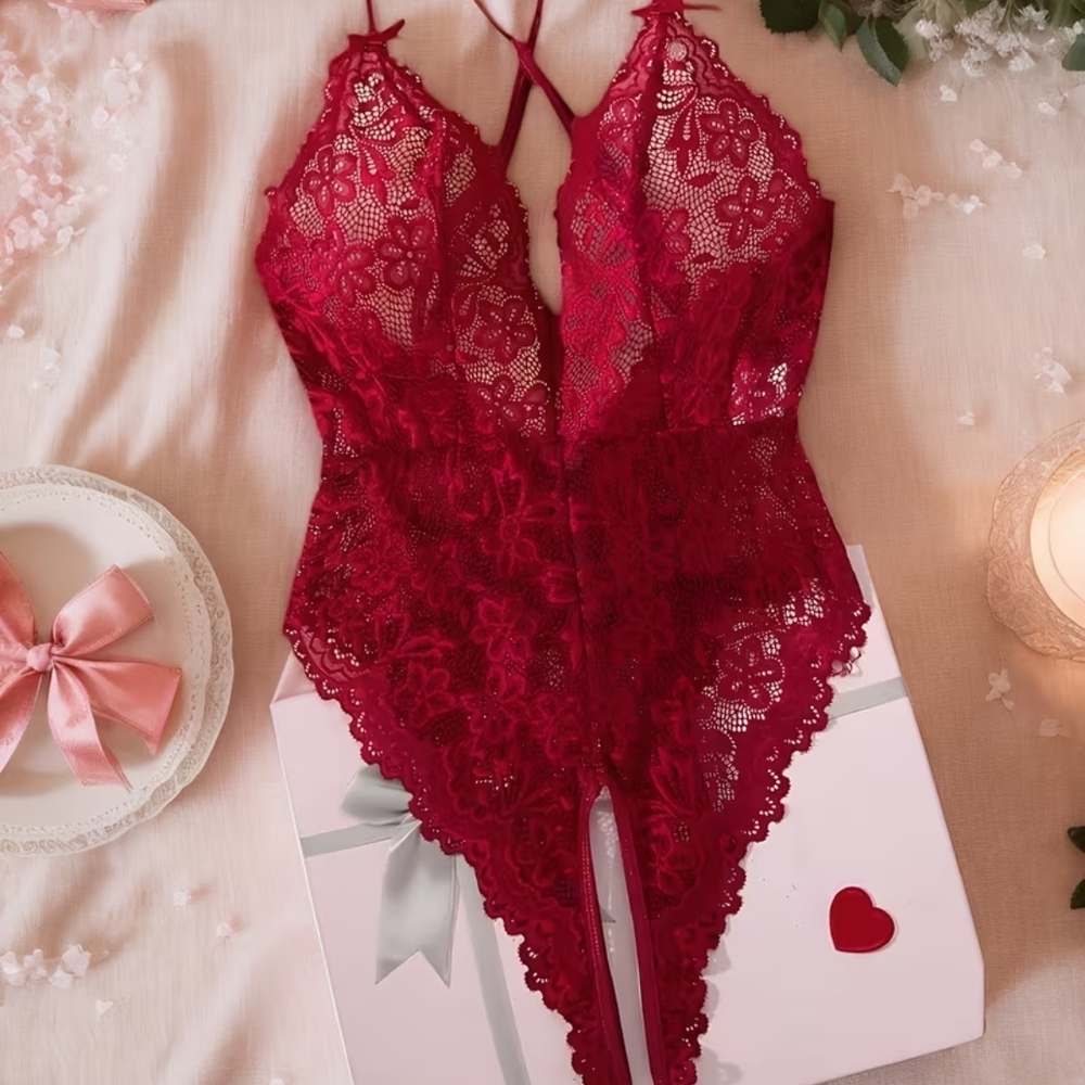 NWOT Valentine's Day Red Open Crotch One Piece Lace Lingerie Bodysuit Large  #17